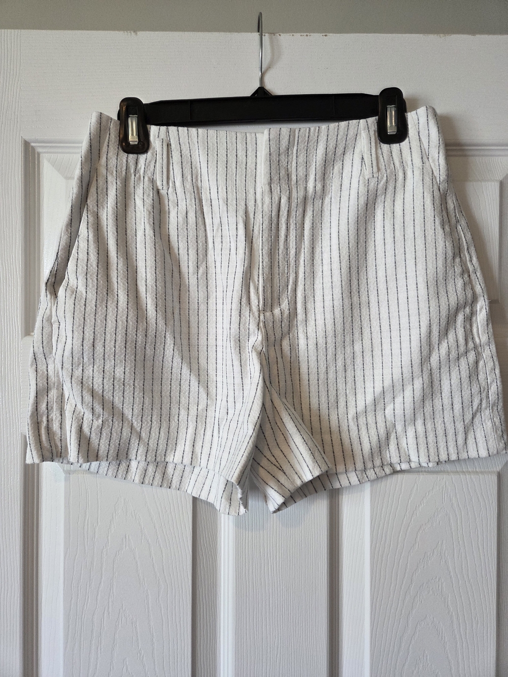 Banana Republic White Pinstripe Cotton Shorts